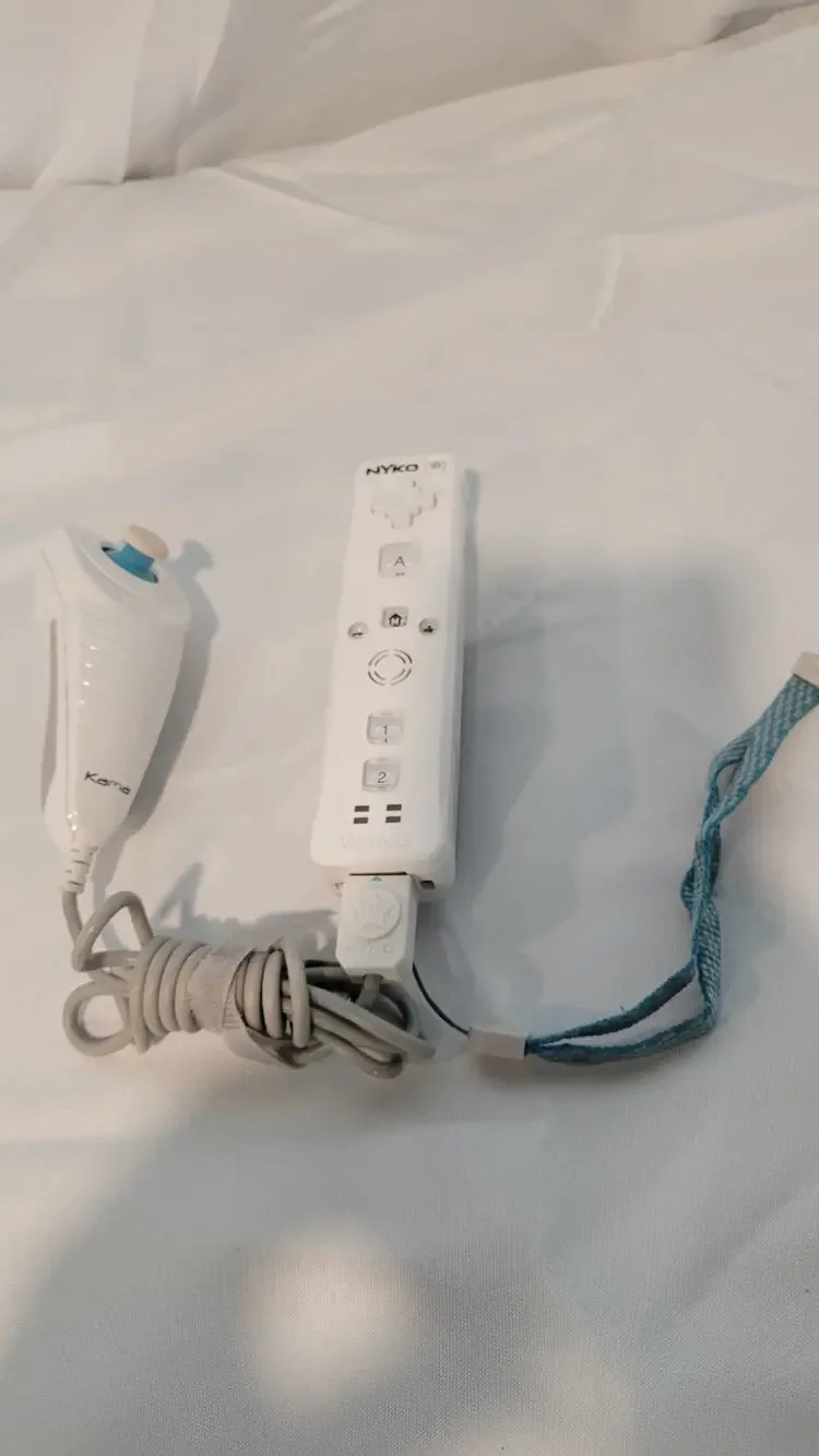 Nintendo Wii Nyko Wand Remote + Kama Nunchuk White Motion Controller Tested